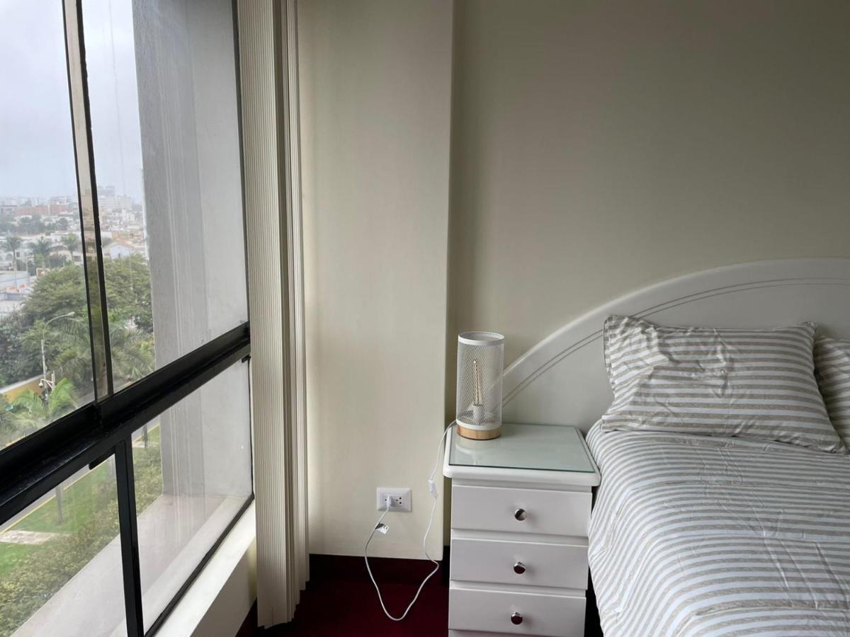 Acogedor Dpto En San Isidro Excelente Vista, Piscina Y Wifi Apartment Lima Luaran gambar