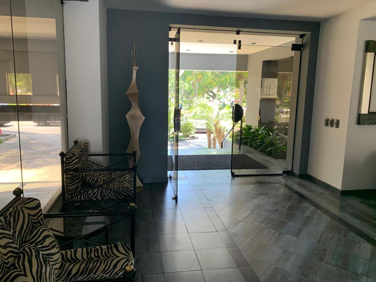 Acogedor Dpto En San Isidro Excelente Vista, Piscina Y Wifi Apartment Lima Luaran gambar