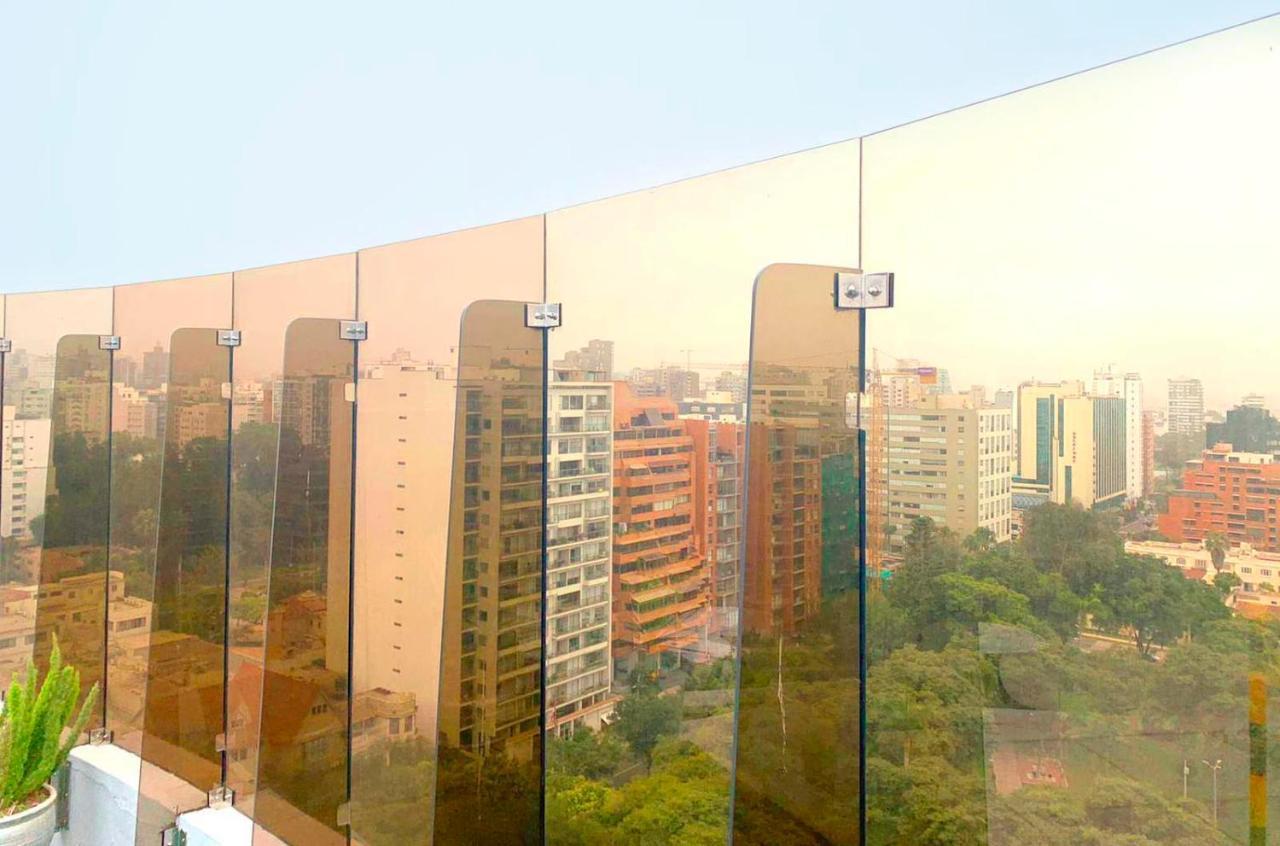 Acogedor Dpto En San Isidro Excelente Vista, Piscina Y Wifi Apartment Lima Luaran gambar